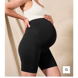 Blanqi maternity shorts